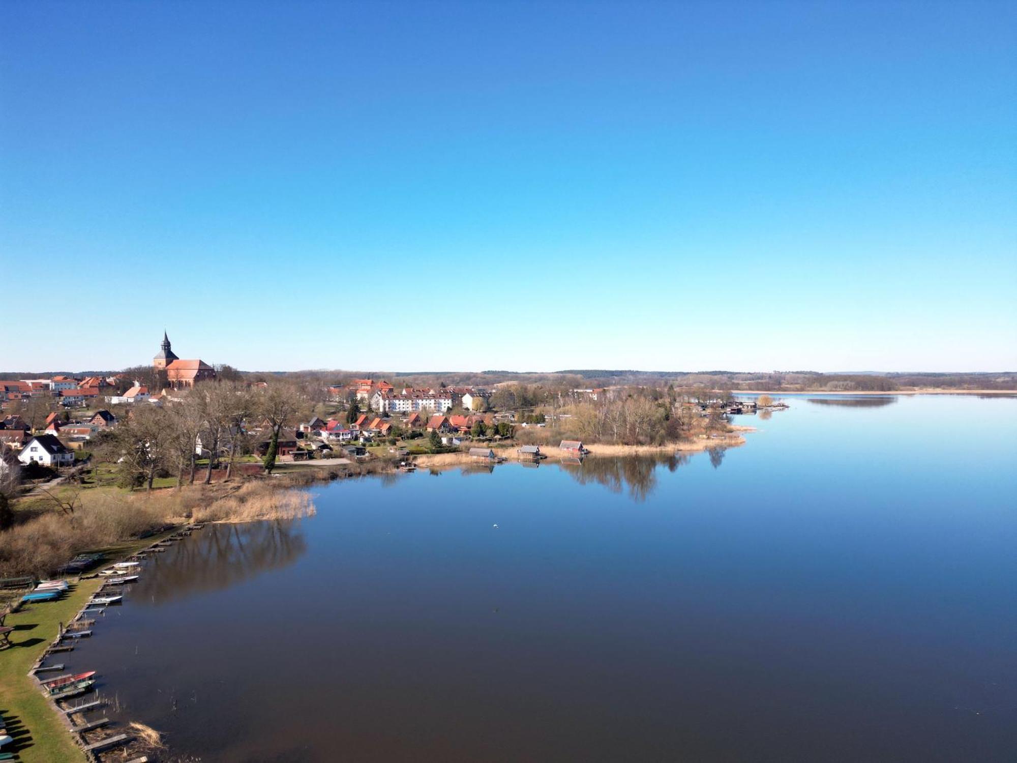 See In Sicht Sternberg Buitenkant foto