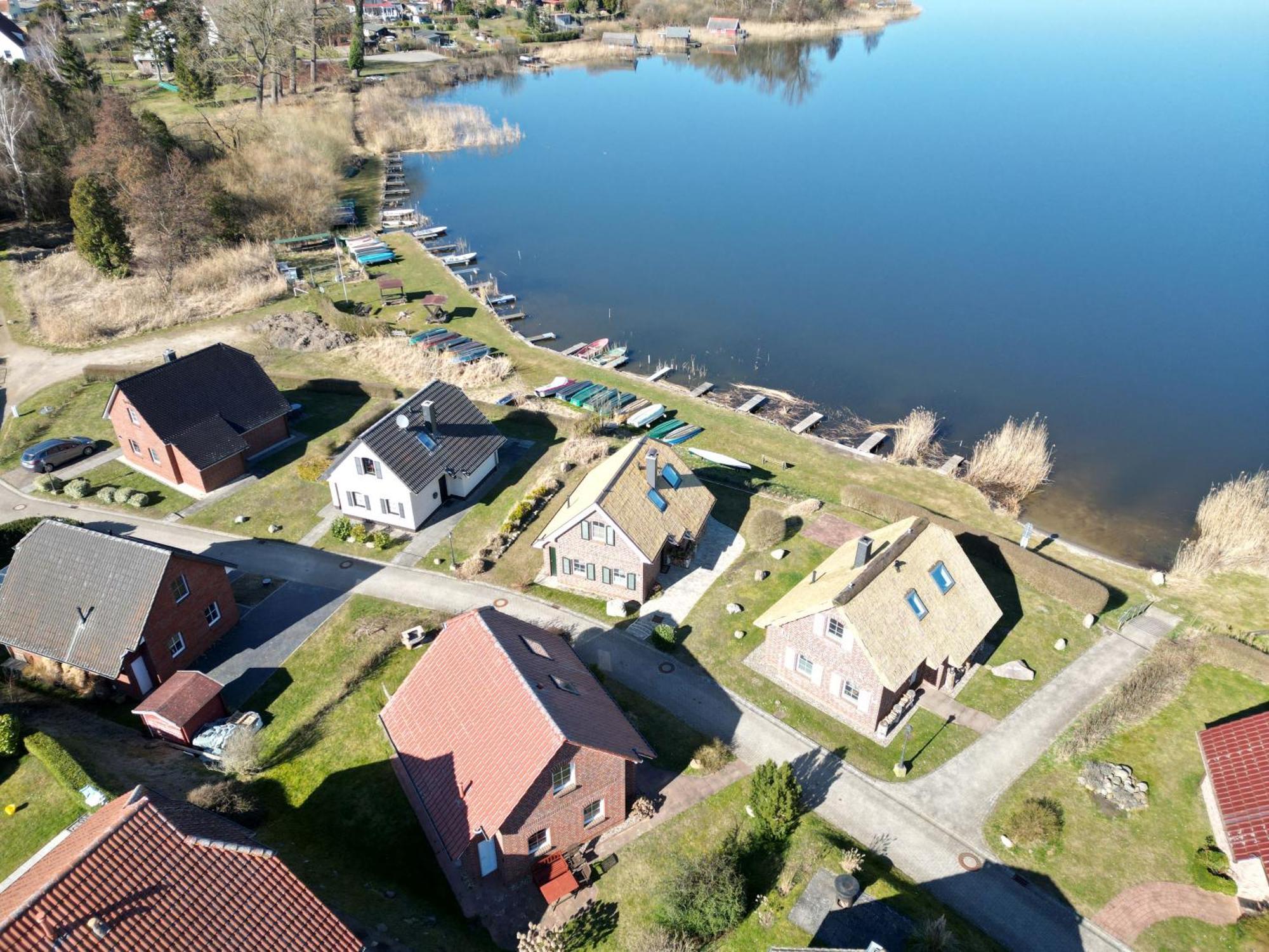 See In Sicht Sternberg Buitenkant foto